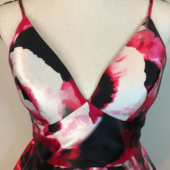 B Darlin short prom party dress floral size 5/6 with pockets - Picture 2 of 5